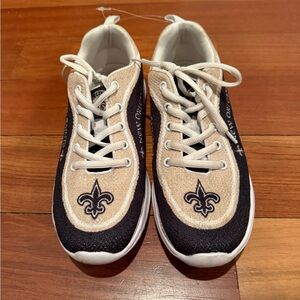 New Orleans Saints Black and Cream Sneakers with Fleur-de-lis Design